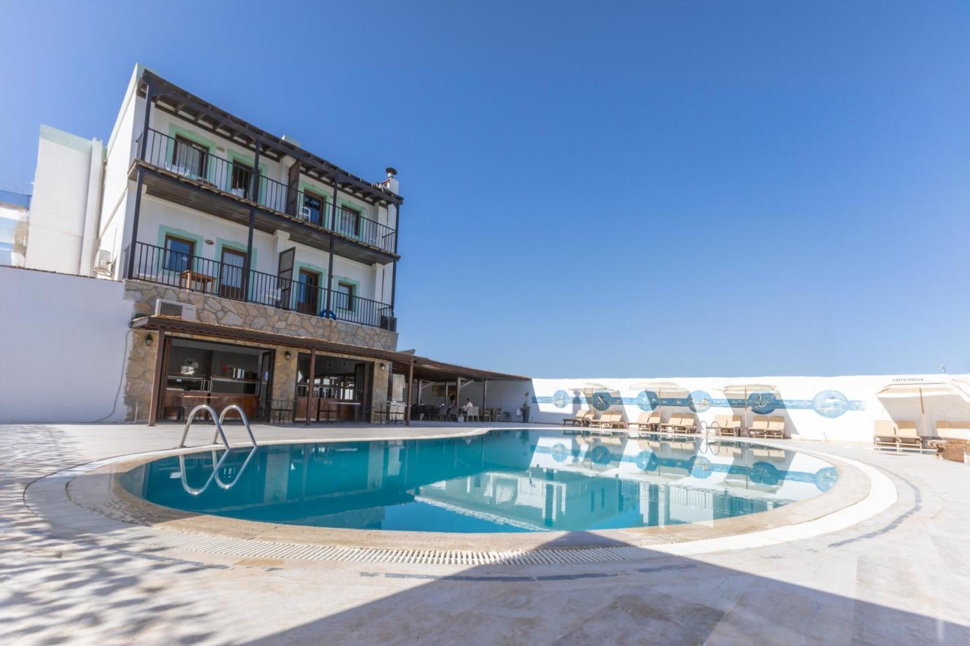 Salinas Beach Hotel Bodrum-Boutique Concept Gumbet ภายนอก รูปภาพ